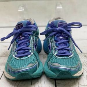 Brooks Adrenaline GTS 15 Women's Running Shoes